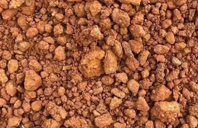 Reddish laterite gravel used for groundwork